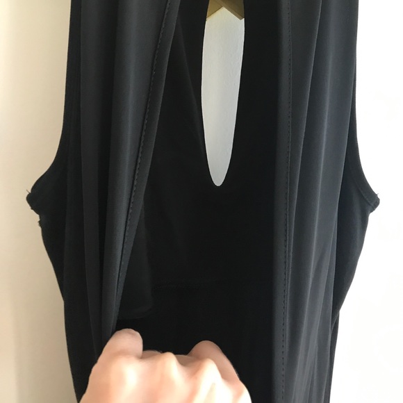 Vintage Keyhole Open Back Black Dress - Picture 7 of 8